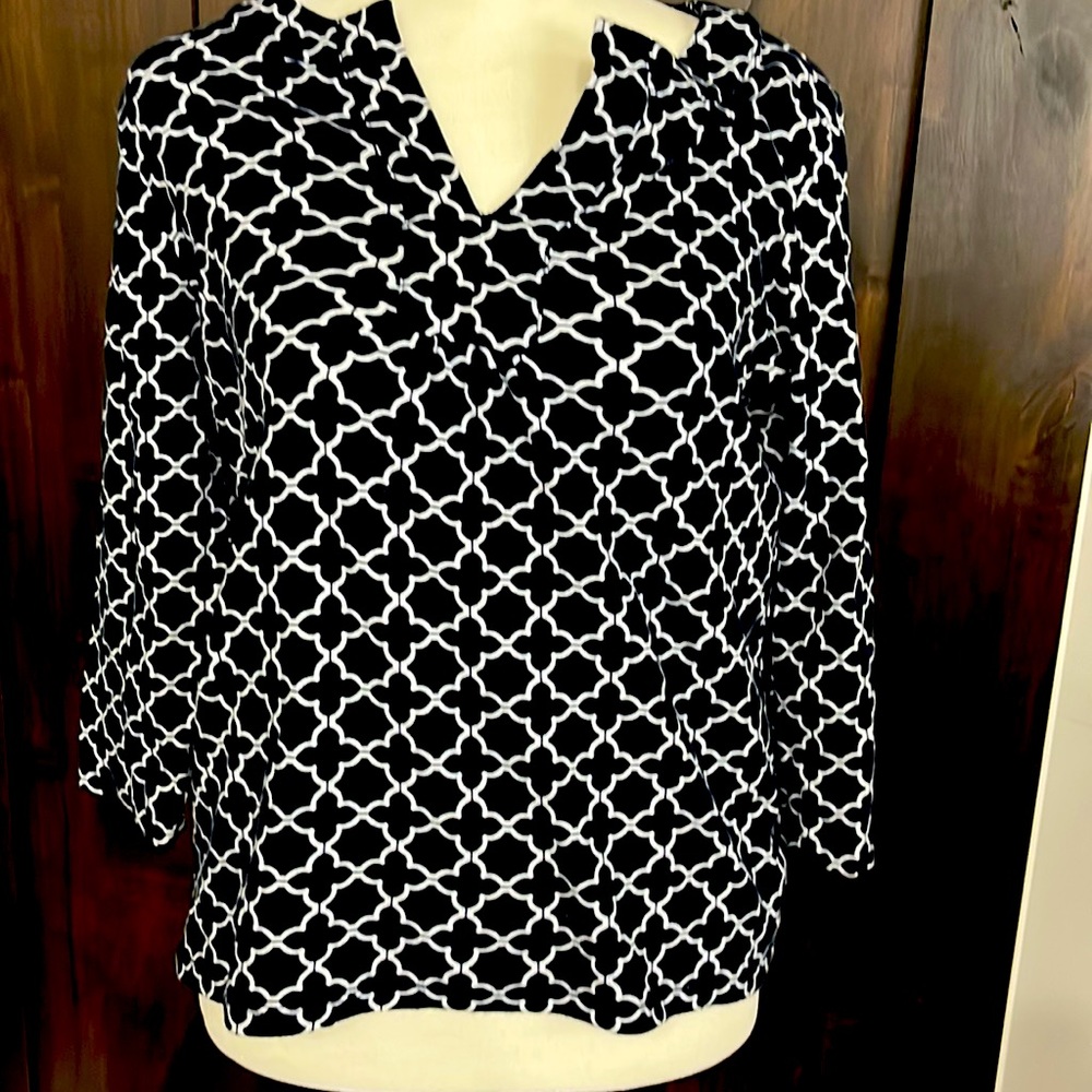 Jones New York signature Womens Top navy blue sz m